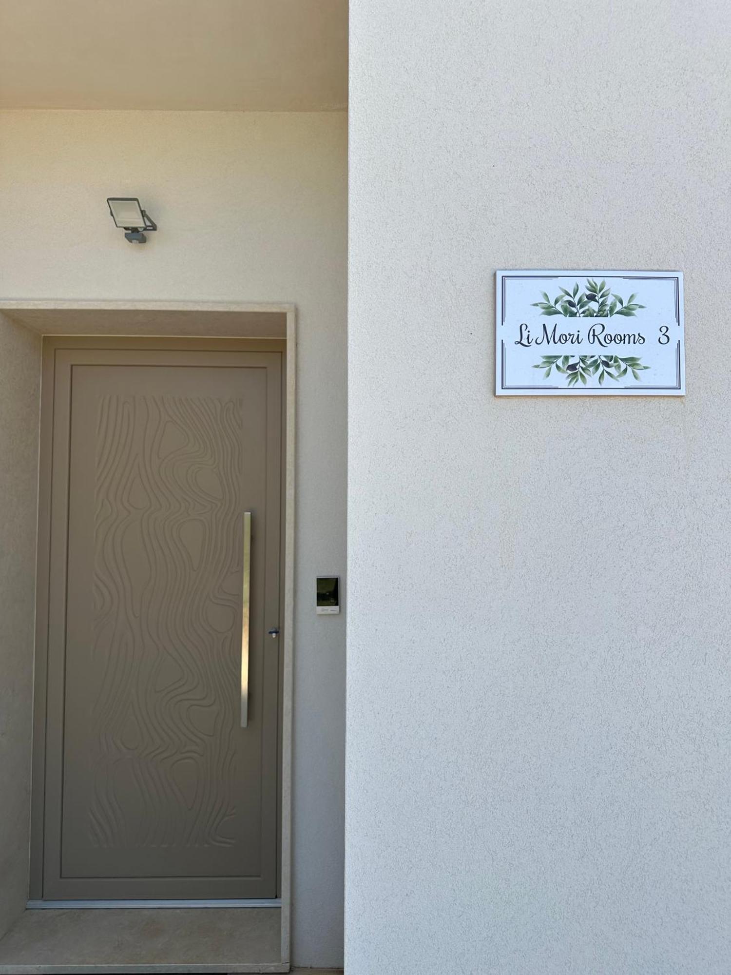 Li Mori Rooms Lizzanello Exterior photo
