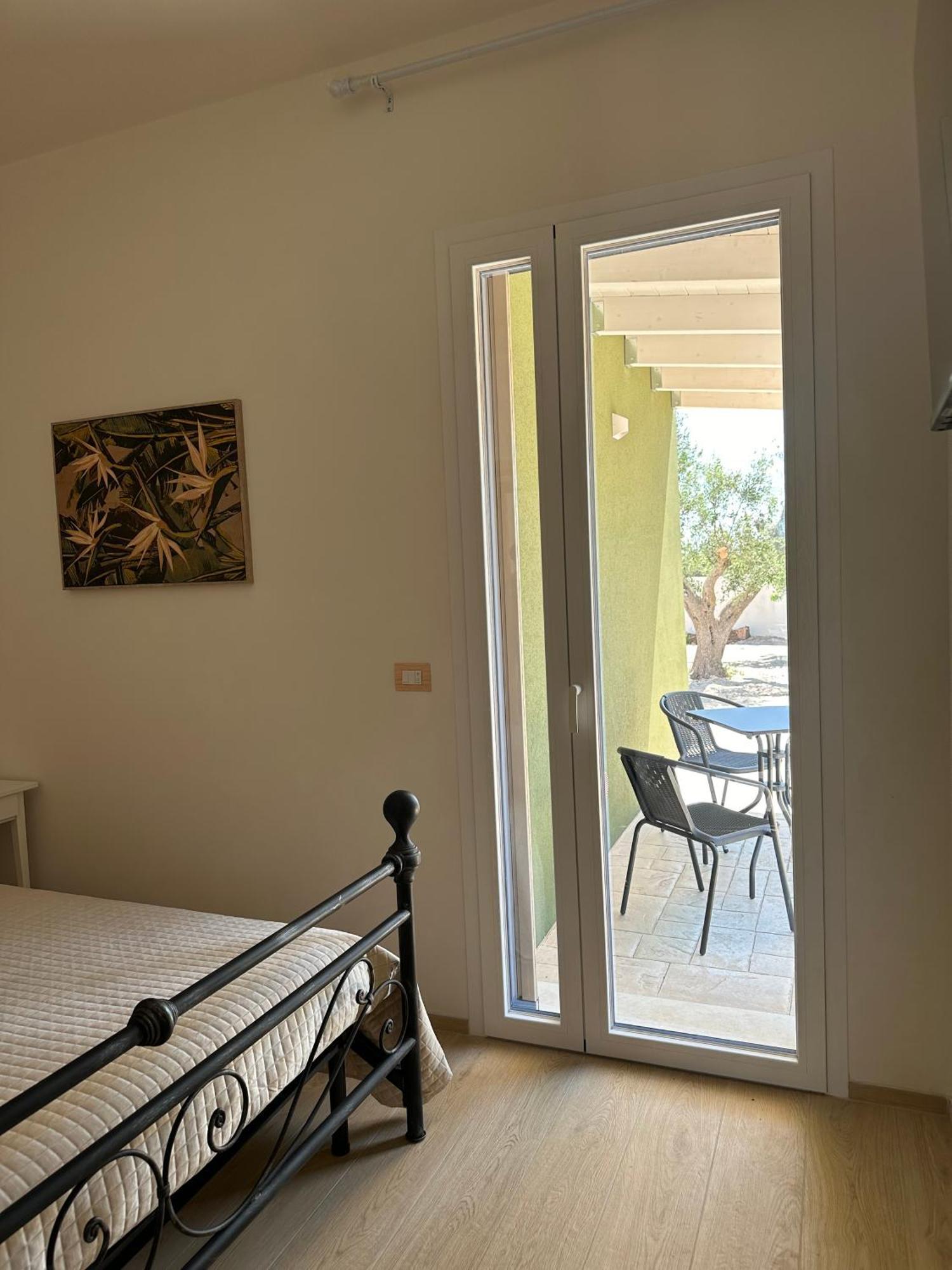Li Mori Rooms Lizzanello Exterior photo